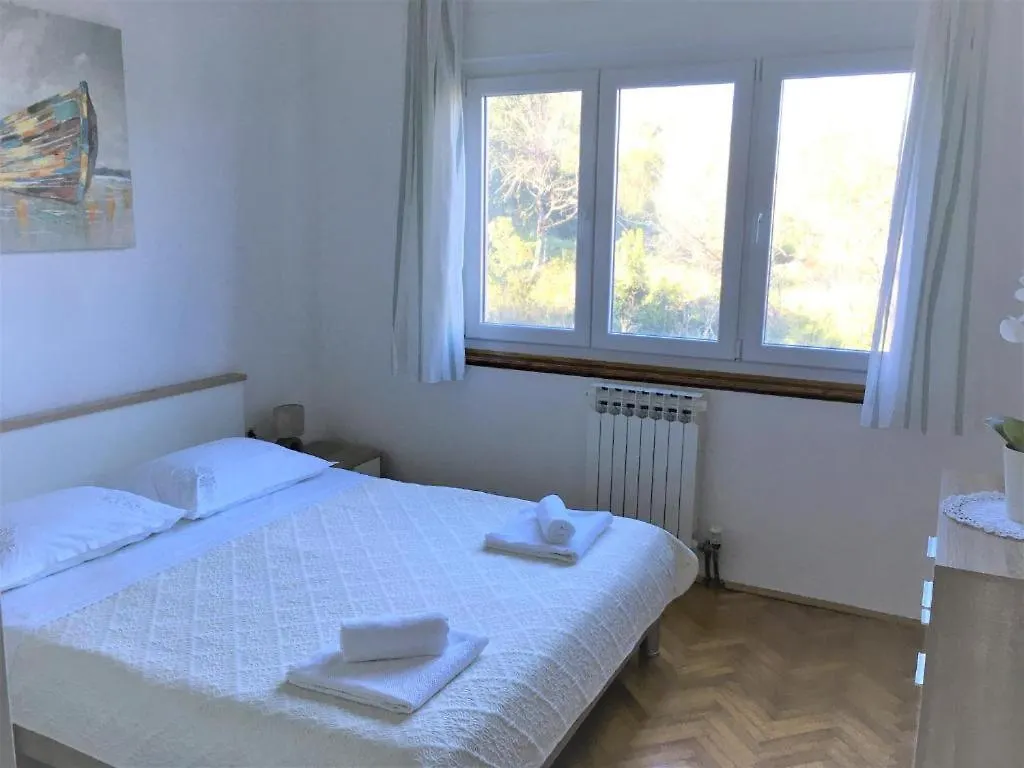 Cosy Apartment On The Beach - Kali Croazia