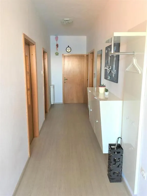 Cosy Apartment On The Beach - Kali